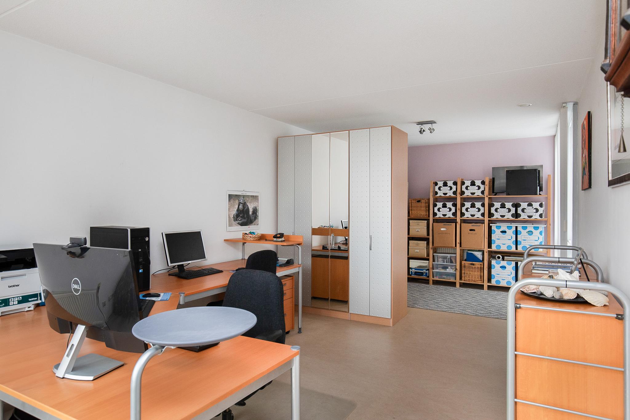 Laan van Chopin 28 , 2151 NC Nieuw-vennep 36